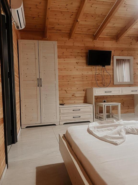 Standard Room at Kompleksi Algedi